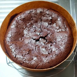 10��23��(��)�A�{����17��~20���̉c�Ƃł�